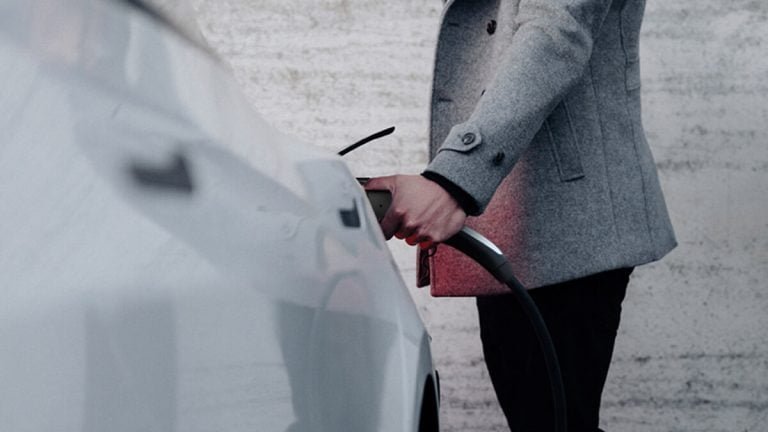 Portable Electric Car Chargers: Charging On the Go