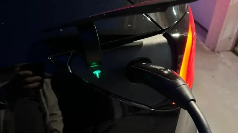 CCS2 to NACS Adapter: A Future Solution for Dual-Mode Charging